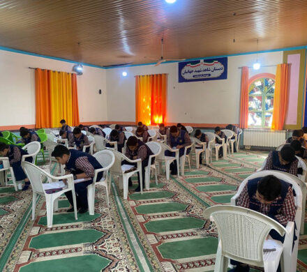 آزمون جامع کلاس ششم شهید شهریاری برگزار شد